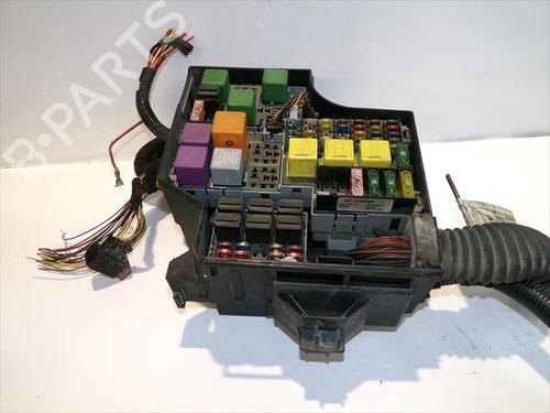 Fuse box OPEL CORSA C (X01) 1.2 (F08, F68) | BP35799767E1 - Image 4