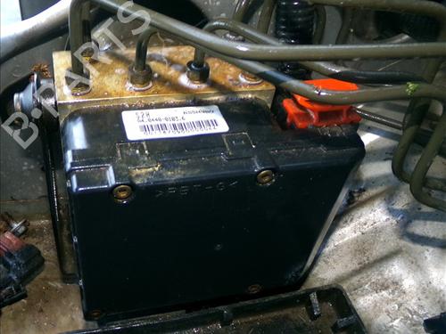 Used ABS pump ABS pump HONDA HR-V (GH_) 1.6 16V (GH1, GH3) (105 hp) 30493886 30493886