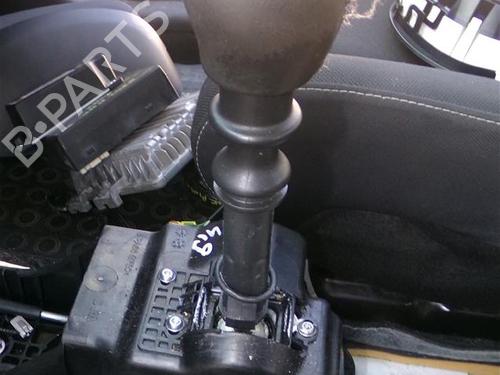Used Gear lever Gear lever RENAULT MEGANE III Hatchback (BZ0/1_, B3_) 1.5 dCi (BZ09, BZ0D, BZ1W, BZ29, BZ14) (110 hp) 30966518 30966518