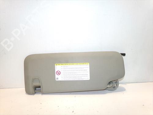 Used Right sun visor Right sun visor 26204263 26204263
