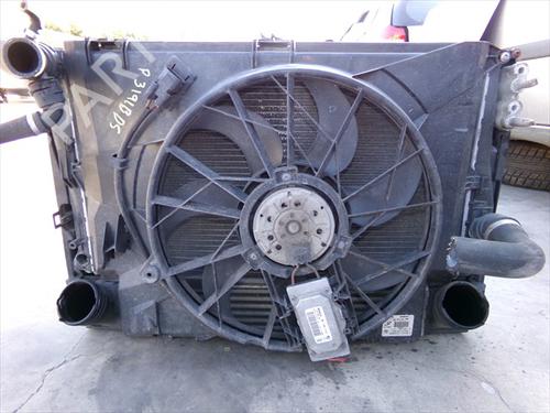 Used Radiator fan Radiator fan 38983423 38983423