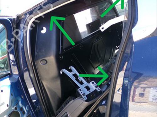 Used Rubber door seal Rubber door seal CITROËN C5 AIRCROSS (A_) 1.2 PureTech 130 (ARHNSJ) (131 hp) 33538750 33538750