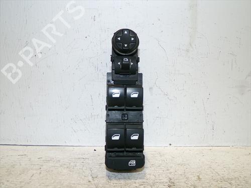 Used Left front window switch Left front window switch CITROËN C5 AIRCROSS (A_) 1.2 PureTech 130 (ARHNSJ) (131 hp) 33591931 33591931