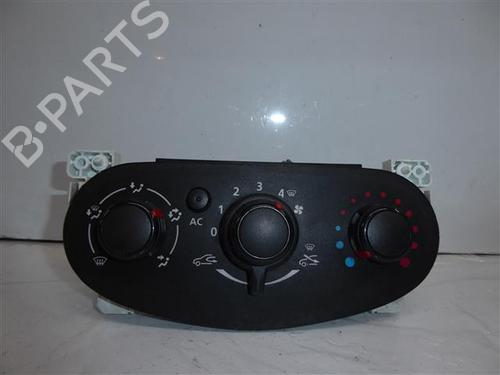Used Climate control Climate control DACIA DOKKER Box Body/MPV 1.2 TCe 115 (FEM0) (114 hp) 24556114 24556114