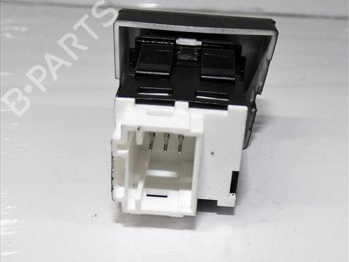 Warning switch PEUGEOT 508 I (8D_) 1.6 HDi | BP24556998I22 - Image 2