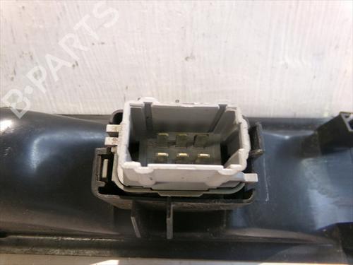 Right front window switch RENAULT ESPACE IV (JK0/1_) 1.9 dCi (JK0U, JK0G) | BP25733913I26 - Image 3