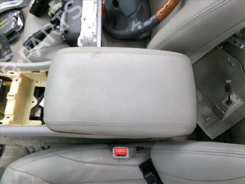 Used Armrest / Center console Armrest / Center console KIA OPIRUS (GH) 3.5 (203 hp) 24568549 24568549