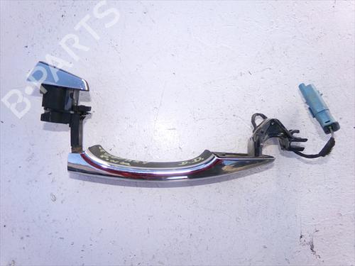 front-right-exterior-door-handle-citroen-c4-picasso-ii-2013-31241895 main image