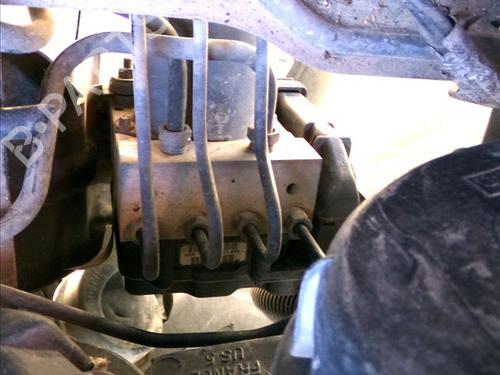 abs-pump-peugeot-307-cc-3b-2003-2004-2005-2006-2007-2008-2009-26172184 main image