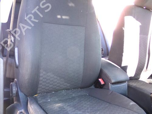 Used Right front seat Right front seat VW TIGUAN (5N_) 2.0 TDI (110 hp) 30764064 30764064