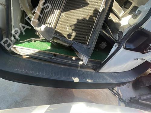 Bagtil kofangere Bagtil kofangere OPEL COMBO Box Body/MPV (X12) 1.3 CDTI (B05) (90 hp) 35894672 35894672