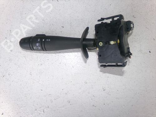 Used Headlight switch Headlight switch RENAULT LAGUNA II Grandtour (KG0/1_) 2.0 16V (KG00, KG0K, KG0W, KG0P) (135 hp) 32228262 32228262