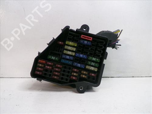 Used Fuse box Fuse box AUDI A4 B5 (8D2) 1.9 TDI (90 hp) 24858182 24858182