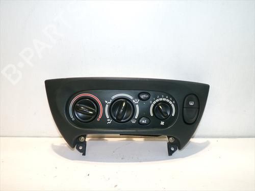 Used Climate control Climate control 37508475 37508475