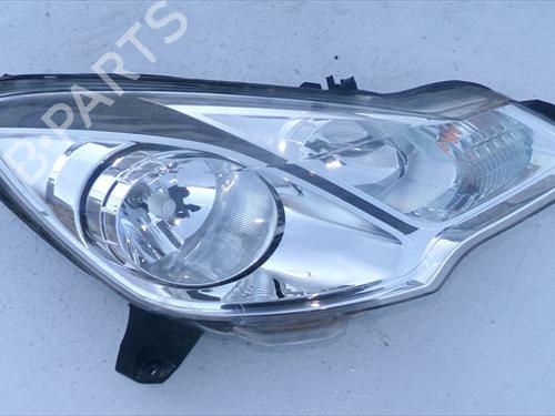 Used Right headlight Right headlight CITROËN C3 II (SC_) 1.2 VTi 82 (82 hp) 33264784 33264784