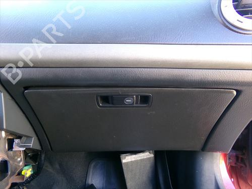 Used Glove box Glove box ROVER 400 II (RT) 420 Di (105 hp) 33265915 33265915