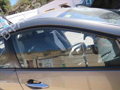 front-right-door-window-honda-civic-ix-fk-2012-2013-2014-2015-2016-2017-24559703 main image