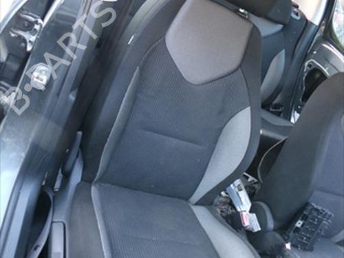 Used Right front seat Right front seat 36664218 36664218