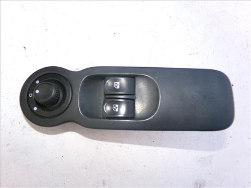 Used Left front window switch Left front window switch RENAULT MODUS / GRAND MODUS (F/JP0_) 1.5 dCi (FP0D, JP0D) (82 hp) 28488399 28488399