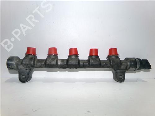 Injection rail HYUNDAI i30 Estate (GD) 1.6 CRDi | BP25937204M98 - Image 2