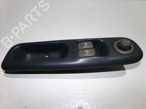 Used Left front window switch Left front window switch RENAULT TWINGO I (C06_) 1.2 (C066, C068) (58 hp) 28083658 28083658