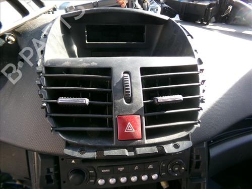 Used Air vent Air vent PEUGEOT 207 (WA_, WC_) 1.4 HDi (68 hp) 28689709 28689709