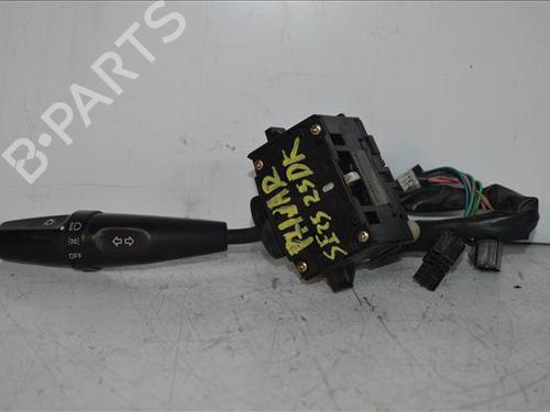 Used Headlight switch Headlight switch HYUNDAI H-1 / STAREX Bus (A1) 2.5 TCi (99 hp) 24557574 24557574