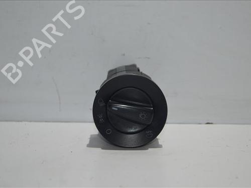 Used Headlight switch Headlight switch VW POLO (6N2) 1.4 TDI (75 hp) 24563502 24563502