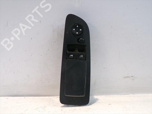 Pulsantiera anteriore sinistra BMW 1 (E81) 116 d (116 hp) 32009986