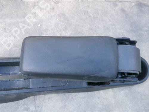 Used Armrest / Center console Armrest / Center console 38718330 38718330