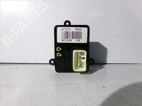 Right front window switch HYUNDAI i30 Estate (FD) 1.4 | BP24564165I26 - Image 2