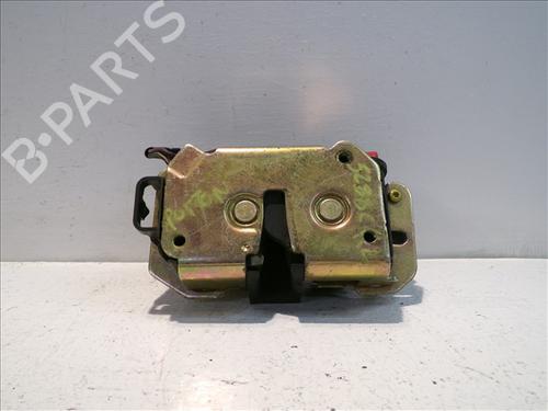 Used Tailgate lock CHRYSLER VOYAGER IV (RG, RS) 2.5 CRD (141 hp) 25485044