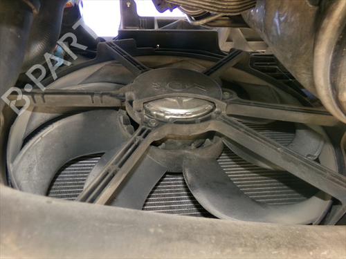 Used Radiator fan Radiator fan CITROËN C4 Grand Picasso II (DA_, DE_) 1.6 HDi / BlueHDi 115 (115 hp) 40256069 40256069
