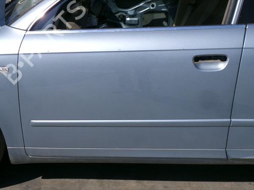 Porta frente esquerda Porta frente esquerda AUDI A4 B7 (8EC) 2.0 (130 hp) 36404848 36404848