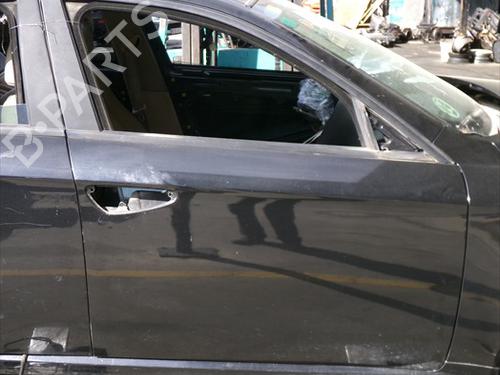 Used Right front door Right front door ALFA ROMEO 159 (939_) 1.9 JTDM 16V (939AXC1B, 939AXC12) (150 hp) 36070676 36070676