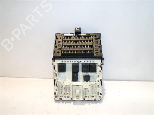 Used Fuse box Fuse box 37508468 37508468