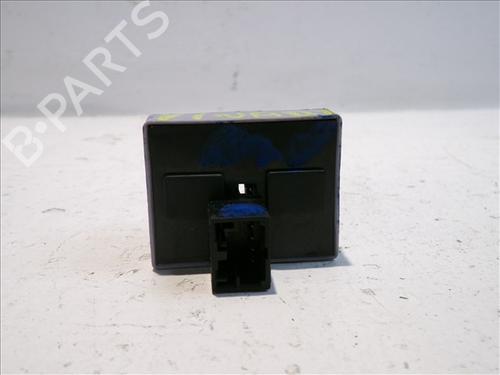 Left front window switch SEAT CORDOBA (6L2) 1.9 SDI | BP30966393I27 - Image 3