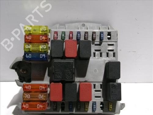 Used Fuse box Fuse box FIAT DOBLO Box Body/MPV (223_) 1.3 JTD 16V (70 hp) 24857684 24857684