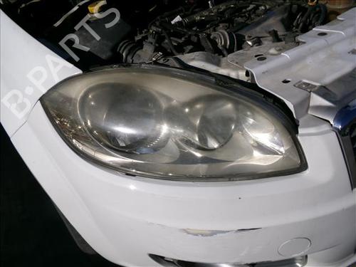 Used Right headlight Right headlight FIAT LINEA (323_, 110_) 1.6 D Multijet (105 hp) 24859486 24859486