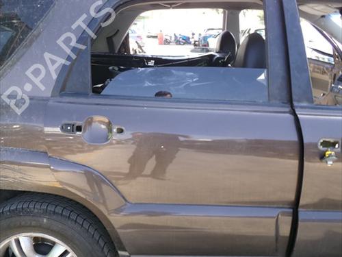 Used Right rear door Right rear door 37231502 37231502