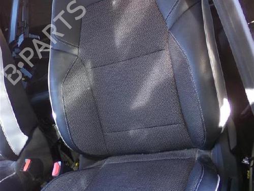 Used Left front seat Left front seat RENAULT CAPTUR II (HF_) TCe 140 (HFN0) (140 hp) 33423790 33423790