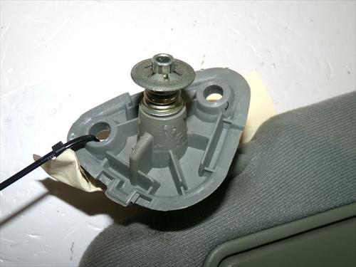 Left sun visor KIA CARNIVAL I (UP, FL) 2.9 TDi | BP38746084I1 - Image 4