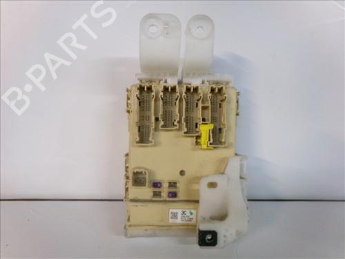 Used Electronic module Electronic module TOYOTA AURIS Estate (_E18_) 2.0 D-4D (ADE186_) (124 hp) 25301926 25301926