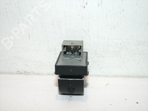 Right front window switch AUDI A6 C6 Avant (4F5) 2.0 TDI | BP25302067I26 - Image 4