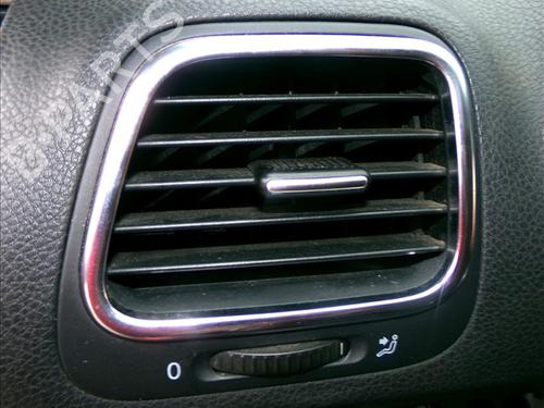 Used Air vent VW SCIROCCO III (137, 138) 1.4 TSI (122 hp) 31126234