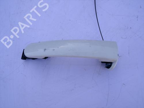 Used Front left exterior door handle Front left exterior door handle 38232818 38232818