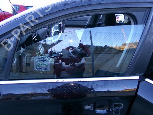 Dør rude ventre foran CITROËN C4 II (NC_) 1.6 BlueHDi 100 (99 hp) 31637207