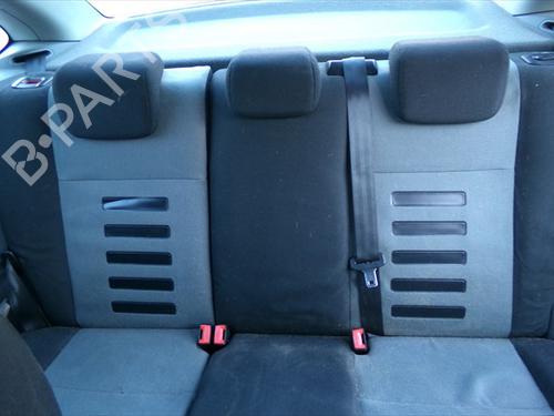 rear-seat-ford-focus-ii-saloon-db_-fch-dh-2005-33265985 main image