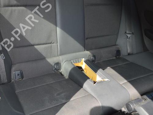 Sæde Bagtil Sæde Bagtil BMW 1 Coupe (E82) 120 d (177 hp) 24560030 24560030