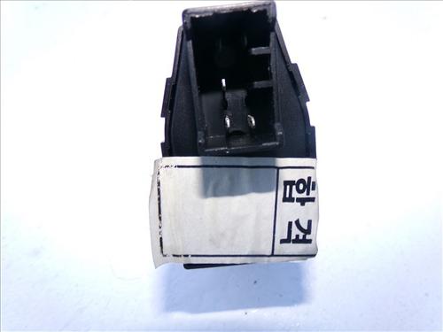 Right front window switch HYUNDAI SANTA FÉ I (SM) 2.0 CRDi | BP33264309I26 - Image 2